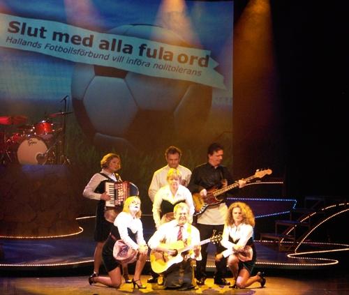 Falkenbergsrevyn - Uppkorkat - Falkenbergs Stadsteater