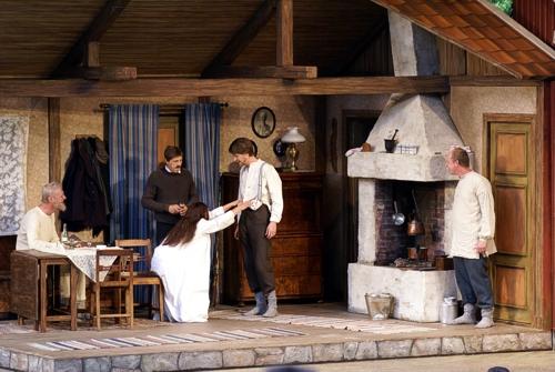 Hemsöborna - Vallarnas Friluftsteater, Falkenberg<br>Lisebergsteatern, Göteborg<br>Rosers Salonger, Skara<br>Turné