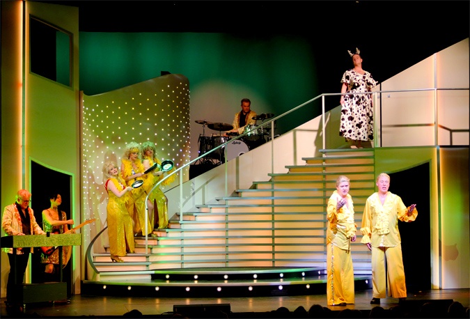 Falkenbergsrevyn 2012 - Svängigt värre - Falkenbergs Stadsteater