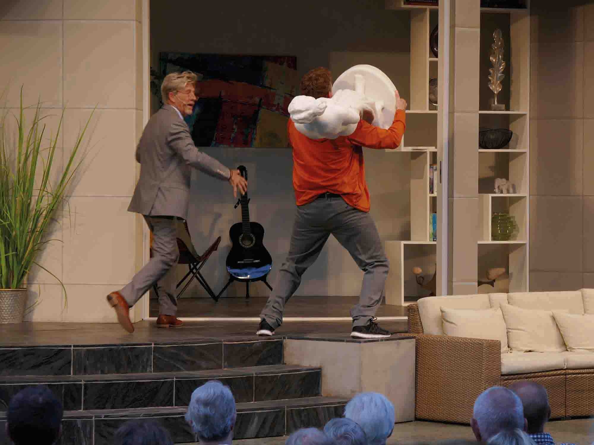 Vallarna 2019-2022 - Stulen Kärlek - Vallarnas Friluftsteater, Falkenberg<br>Lisebergsteatern, Göteborg